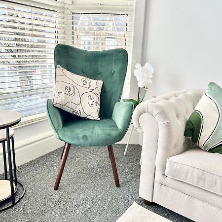 Stunning Flat Close To Beach Swansea Esterno foto