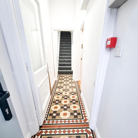 Stunning Flat Close To Beach Swansea Esterno foto