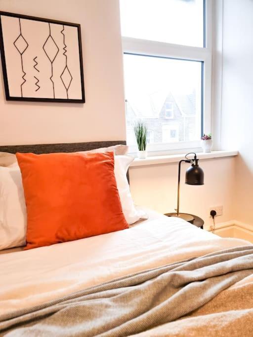 Stunning Flat Close To Beach Swansea Esterno foto