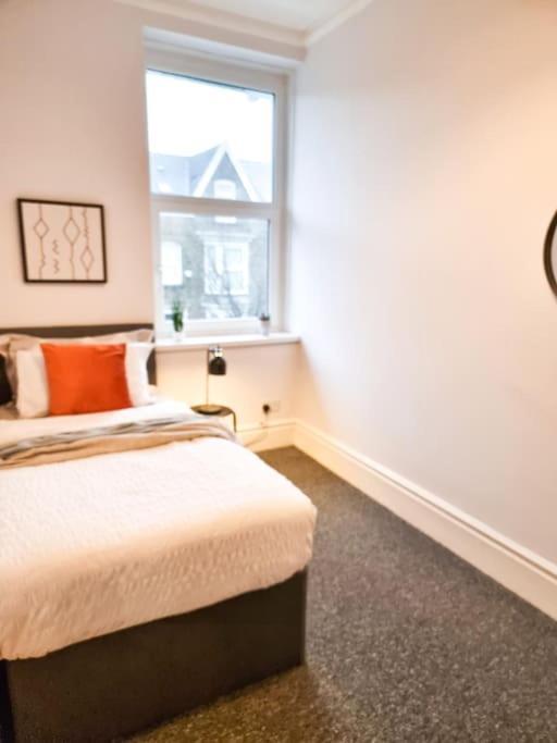 Stunning Flat Close To Beach Swansea Esterno foto