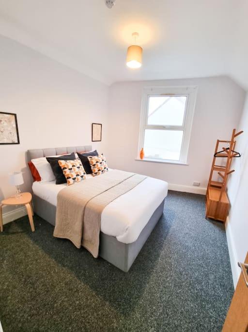 Stunning Flat Close To Beach Swansea Esterno foto