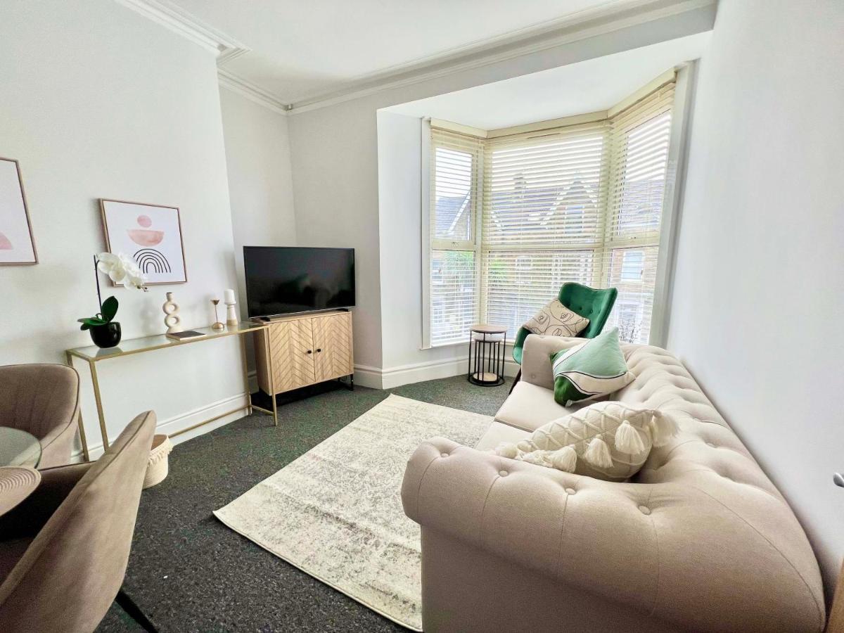 Stunning Flat Close To Beach Swansea Esterno foto