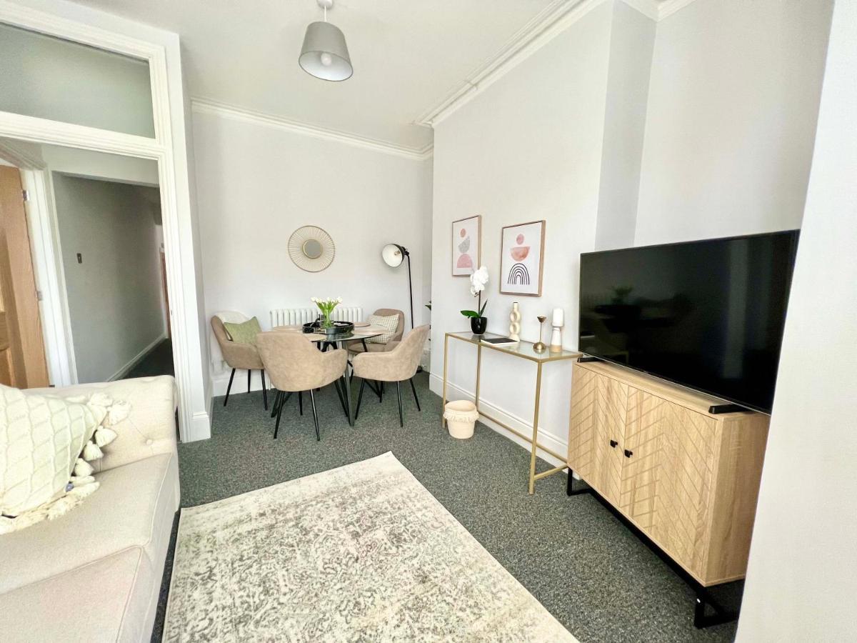 Stunning Flat Close To Beach Swansea Esterno foto